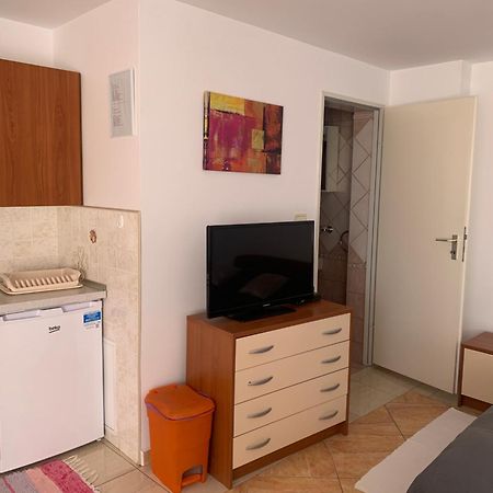Apartment Villa Ana Опатия Екстериор снимка
